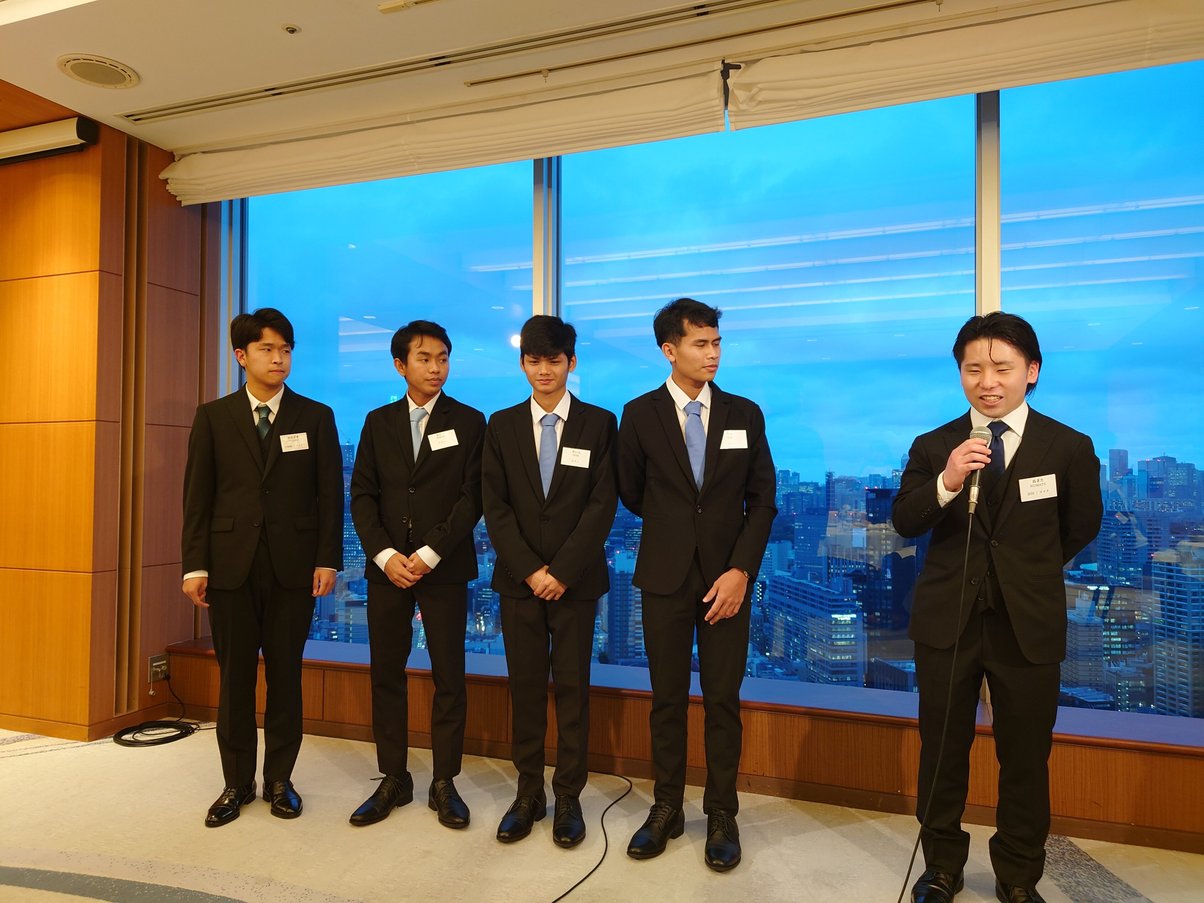 中川インテリア入社式
